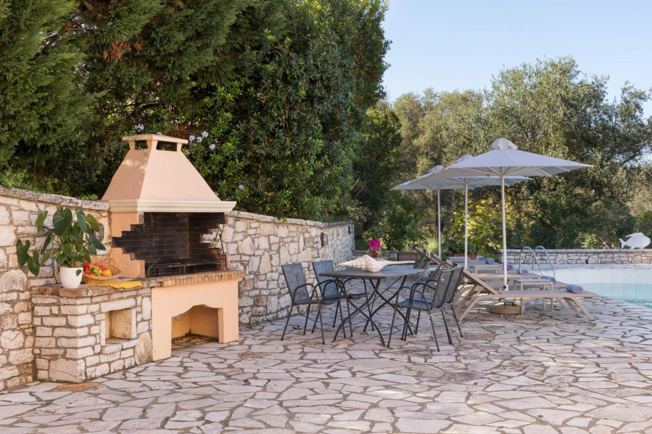 Dendrilia Villa & Suite By Rodostamo Collection Kassiopi Buitenkant foto