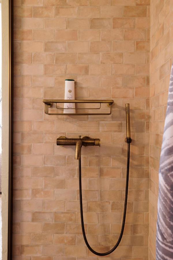 Dendrilia Villa & Suite By Rodostamo Collection Kassiopi Buitenkant foto